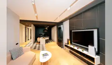 For Sale 1604m2 Nonstandard New building Flat Newly renovated. Price: 479000$