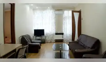 იყიდება 73m2 არასტანდარტული ახალი აშენებული ბინა ახალი რემონტით. ფასი: 128000$