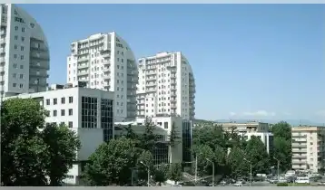 (Авто перевод!) Сдается офисная площадь в бизнес-центре BCV, цена не включает НДС.