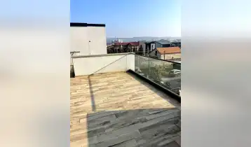 For Sale 375m2 New building Private House Newly renovated. Price: 575000$