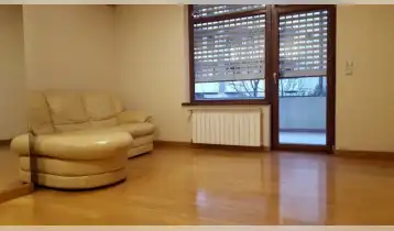იყიდება 120m2 ახალი აშენებული ბინა ახალი რემონტით. ფასი: 468000$