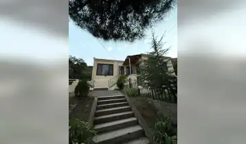  135m2 Новостройка  с ремонтом. : 2500