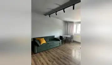 For Sale 61m2 Khrushchov Old Building Flat Newly renovated. Price: 125000$