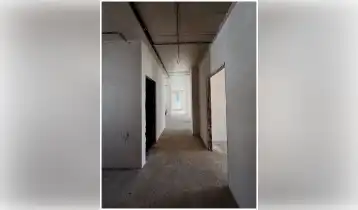 {{ gallery.alt }}