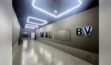 {{ gallery.alt }}