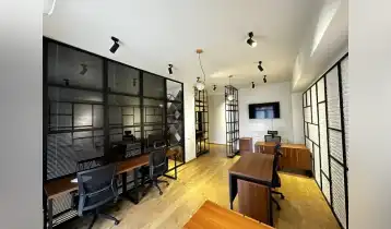 For Sale 69m2 Nonstandard New building Flat Newly renovated. Price: 150000$