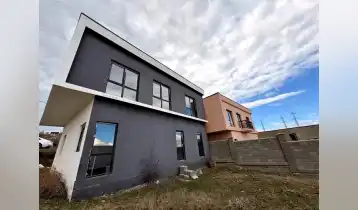 For Sale 130m2 New building Private House Black frame. Price: 135000$