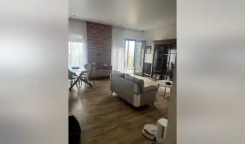 (Auto Translate!) The first and last (fourth) floors of a newly built building in Krtsanisi, Tbilisi, are for sale. First floor area 194 m/2 Fourth floor (apartment) area 174.5 m/2 Terrace area 105 m/2