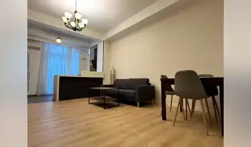 Продается 57m2 Нестандартный Новостройка Квартира с новым ремонтом. Цена: 136500$