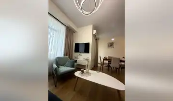 Продается 66m2 Нестандартный Новостройка Квартира с новым ремонтом. Цена: 165000$