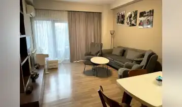 Продается 108m2 Нестандартный Новостройка Квартира с новым ремонтом. Цена: 315000$