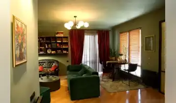 For Sale 90m2 Nonstandard New building Flat Newly renovated. Price: 320000$