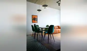 {{ gallery.alt }}