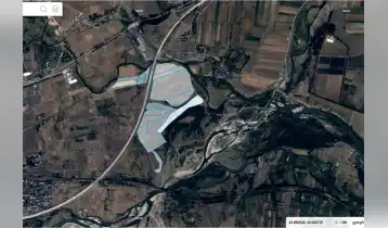(Auto Translate!) 102 ha plot of land for sale in Kareli district near the highway, irrigation water, own electricity kiosk, two storage hangars.