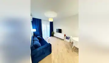 Продается 45m2 Новостройка Квартира с новым ремонтом. Цена: 117000$
