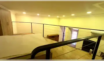 იყიდება 51m2 ძველი აშენებული ბინა რემონტით. ფასი: 115000$