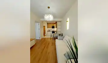 Продается 55m2 Нестандартный Новостройка Квартира с новым ремонтом. Цена: 95000$