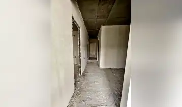 {{ gallery.alt }}