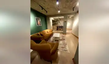 {{ gallery.alt }}