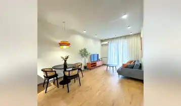 (Auto Translate!) A newly renovated, uninhabited apartment is for sale, fully furnished and equipped.

The apartment is in the residential complex "Your house near the university". The apartment has a view of the square.

The complex includes

♦️21,670 sq.m. green area ♦️main square 10,000 sq.m.

♦️Children's and recreation spaces ♦️Bike paths

♦️ Protected income with a barrier

♦️ 24-hour video surveillance and security service