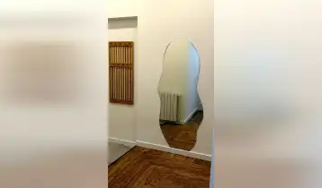 {{ gallery.alt }}