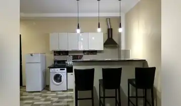 Продается 60m2 Нестандартный Новостройка Квартира с новым ремонтом. Цена: 120000$