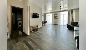 Продается 125m2 Нестандартный Новостройка Квартира с новым ремонтом. Цена: 325000$